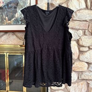 Torrid womens plus Stretch Lace V-Neck Ruffle Babydoll size 2